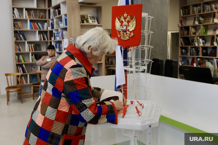 Новый день, выборы. Челябинск, выборы, избирательный участок, голосование