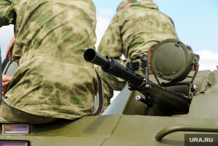 ФСБ, учения. Челябинск, бтр, военные, оружие, вооружение, амуниция, бронетранспортер, спецоперация, антитеррористические учения, контр-террористическая операция, сво