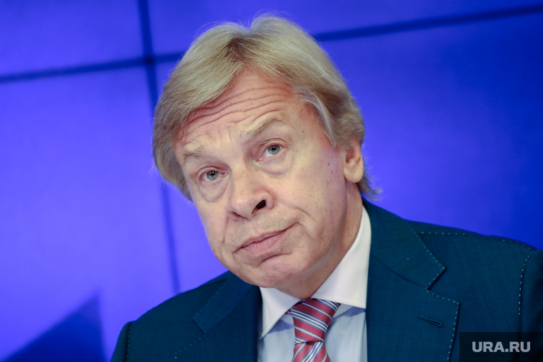 Пресс-конференция Алексея Пушкова, председателя Комиссии Совета Федерации по информполитике, в пресс-центре Россия Сегодня. 18 июля 2024. Москва, пушков алексей