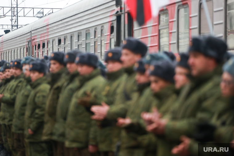 Отправка мобилизованных. Тюмень, военные, солдаты, военнослужащие, мобилизация, мобилизованные