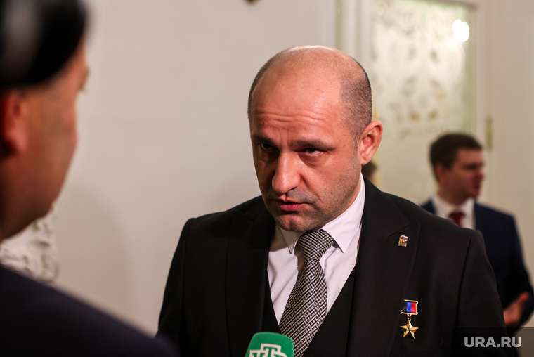 Сбор доверенных лиц штаба кандидата в президенты с президентом России Владимиром Путиным. Москва, жога артем