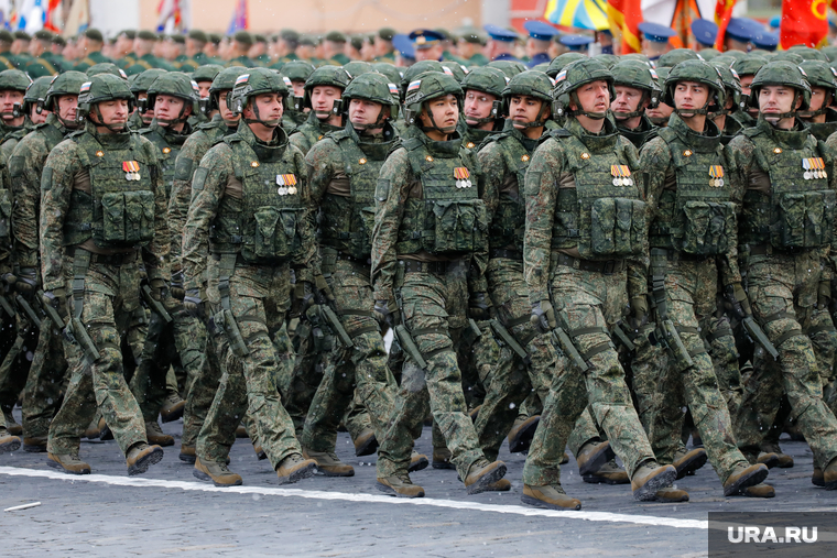 Парад Победы на Красной Площади в Москве. 9 мая 2024, марш, участники сво, военнослужащие вс рф, парад победы москва 2024