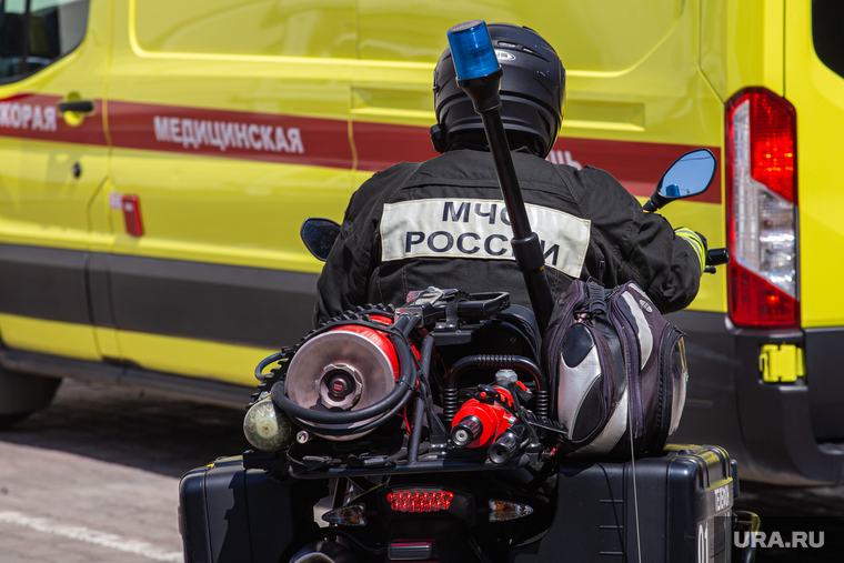 Приезд генерального прокурора РФ Игоря Краснова в прокуратуру Свердловской области. Екатеринбург, реанимация, мчс россии, скорая помощь