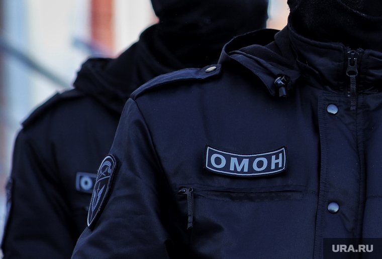 Несанкционированный митинг в поддержку оппозиционера. Курган, шествие, митинг, спецназ, омон