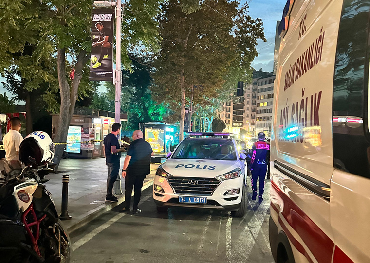 Фото с места стрельбы в Турции, где свердловчанин получил ранение