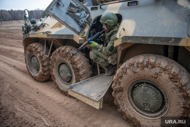 Военная подготовка к службе в зоне СВО. Центр Стрелец.Пермь, бтр, оружие, стрелки, спецназ, чвк, вс рф, сво, армия россии, штурмовики, десант на броне