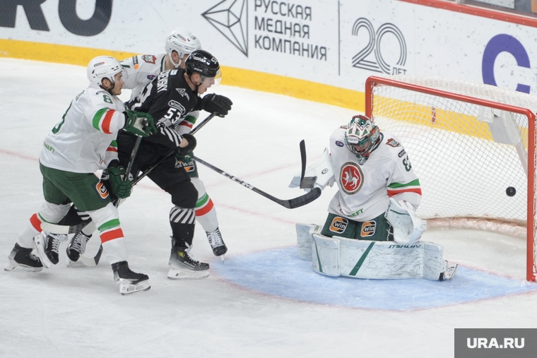 В домашнем матче 16 октября «Трактор» обыграл «Ак Барс» во счетом 3:1