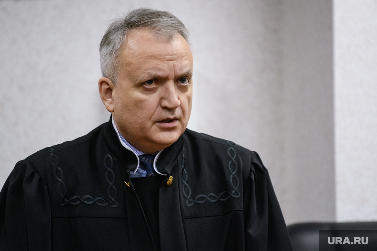 Приговор Мухаметову вынес судья Андрей Минеев