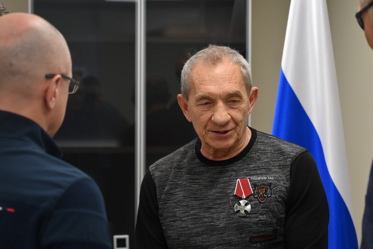 Главврч Владимир Харлан из Херсонской области был удостоен ордена Мужества