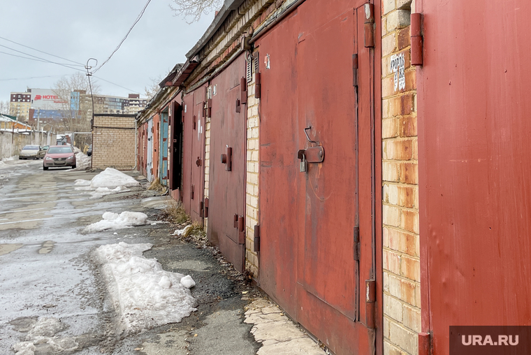Гаражи. Челябинск, недвижимость, гаражи, гаражный кооператив, частные гаражи, собственность, автогаражный кооператив
