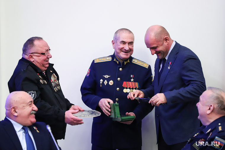 Встреча Артема Жоги с Героями прошла позитивно
