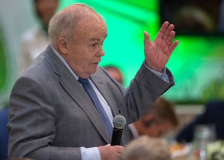 Евгений Велихов, Путин