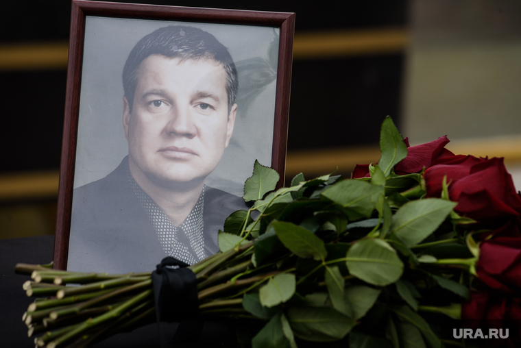 Игорь Маевский — в давнем прошлом криминальный авторитет, а в недавнем — бизнесмен, спортсмен и просто неравнодушный человек, который умел помогать людям