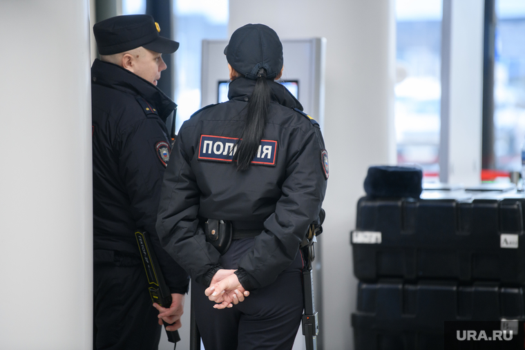 Открытие спортивного фестиваля силы и мужества для ветеранов специальной военной операции и членов их семей «Время СВОих». Екатеринбург , полицейские, полиция