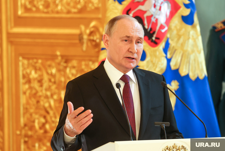 Президент России Владимир Путин на встрече с доверенными лицами. Москва, путин владимир