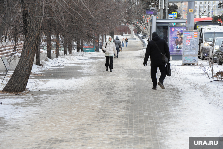 Уборка снега. Челябинск, уборка снега