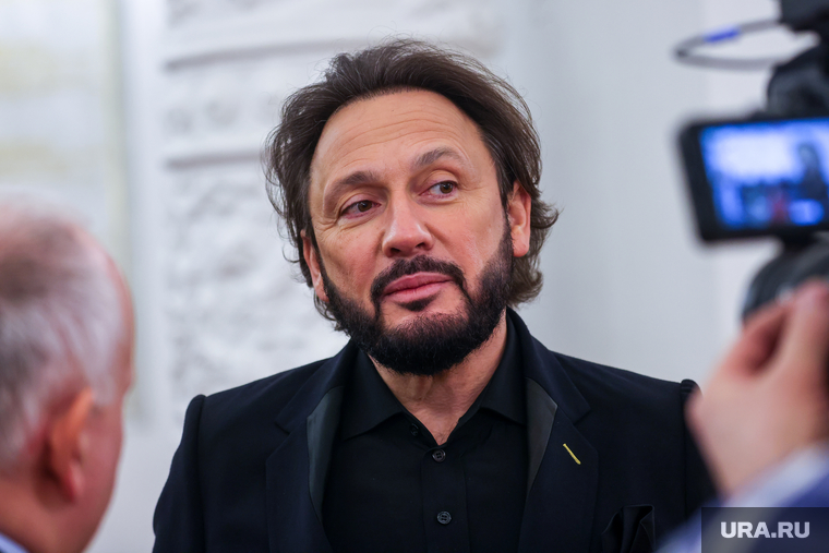 Сбор доверенных лиц штаба кандидата в президенты с президентом России Владимиром Путиным. Москва, михайлов стас