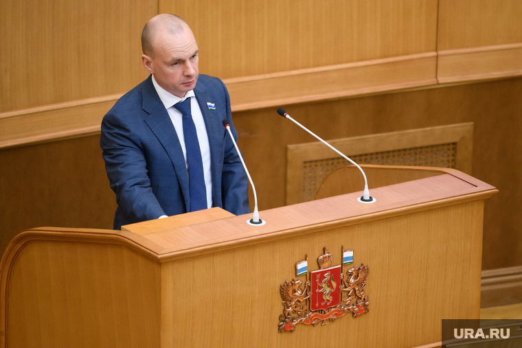 Григорий Бачериков до прихода в заксо успел поработать на многих высоких должностях