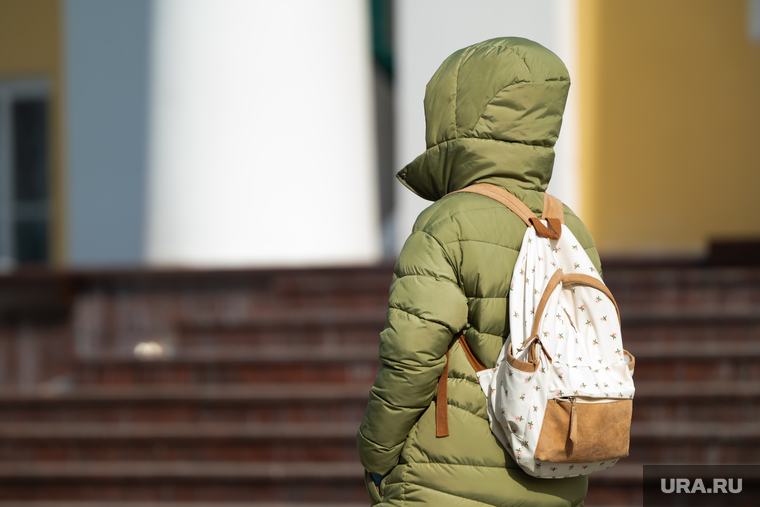 Обзорная по городу. Пермь
, девушка, зима, ожидание, женщина, отдых