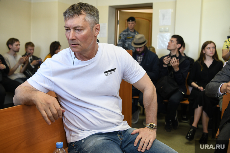 Свой фонд иноагент Евгений Ройзман называет одним из крупнейших в России