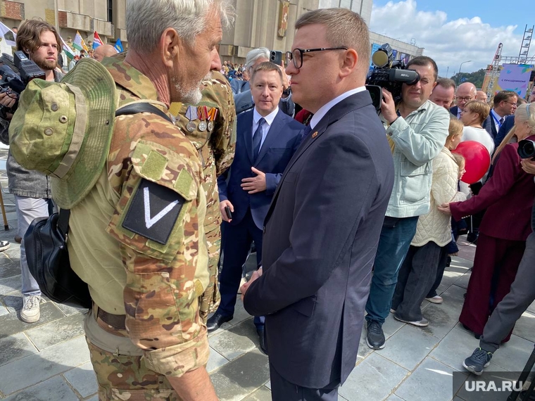 Визит губернатора Алексея Текслера в Златоуст 24.08.2024, текслер алексей, военнослужащий, сво