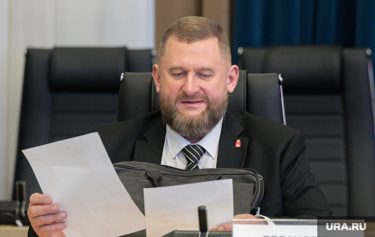 Дмитрий Беланович родился, учился и работал в Москве