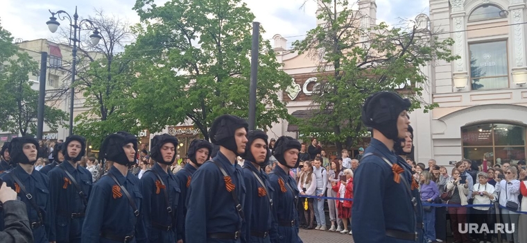 Реконструкция состоялась на Кировке