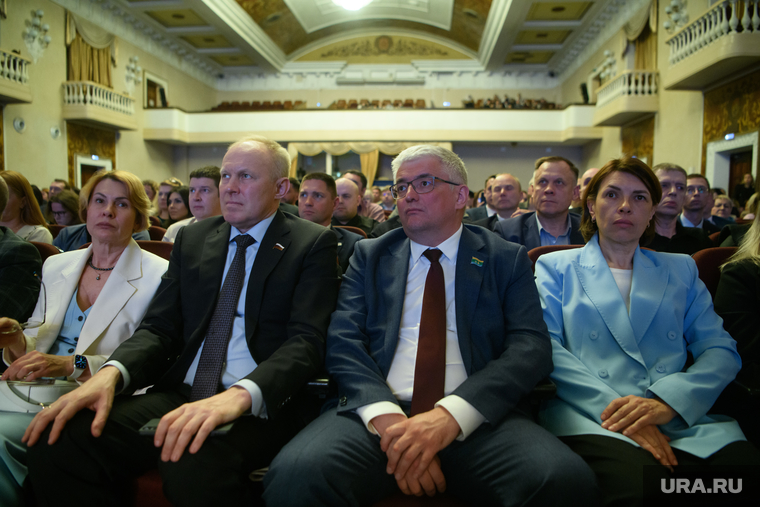 Артуру Зиганшину (по центру) выступить не удалось. Впрочем, он был к этому готов