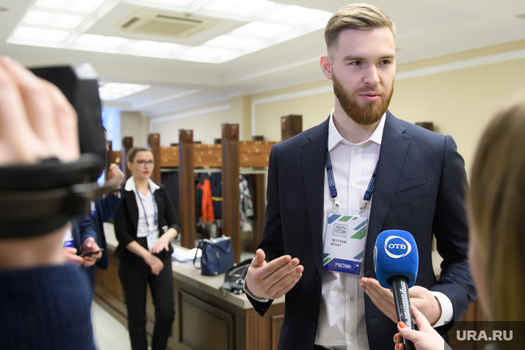 Встреча Николая Цуканова и финалистов свердловского этапа конкурса «Лидеры России». Екатеринбург, петухов игнат