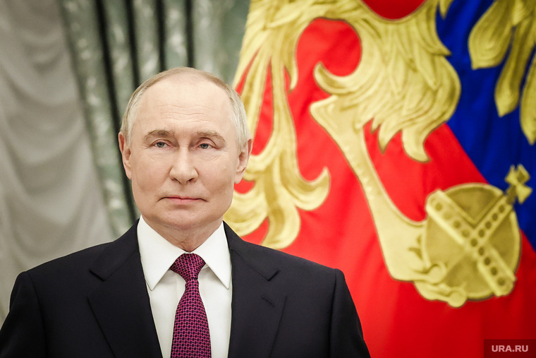 Путин призвал избавляться от иностранных заимствований