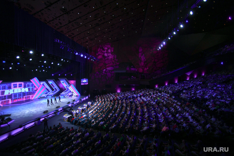 КВН в МТС Холл. Екатеринбург, сцена, квн, зрители