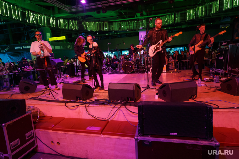Уральский фестиваль «Ночь музыки» (Ural Music Night). Екатеринбург, red samara automobile club, rsac, бондарев феликс, журавлева юлия