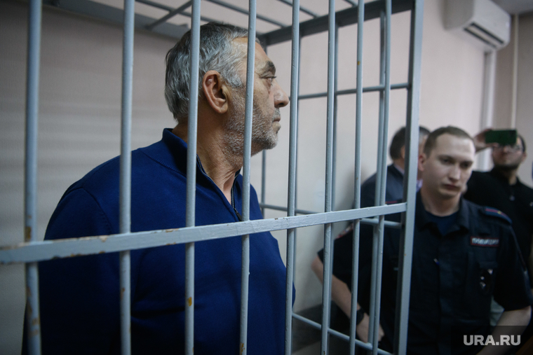 Зал был забит журналистами