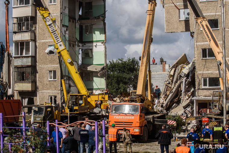 Дом на Сибирской полностью снесли. Теперь там пустырь
