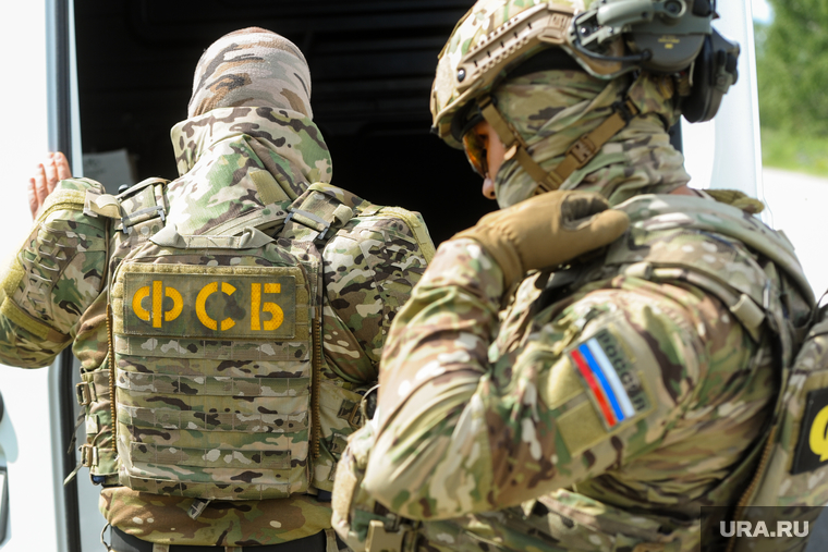 ФСБ, учения. Челябинск, фсб, силовики, оружие, антитеррористические учения, контр-террористическая операция, чекисты