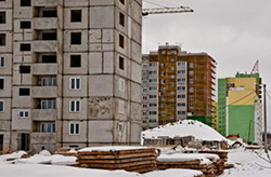 По плану, строек в Курганской области должно быть намного больше, чем сейчас. Но как это реализовать - вопрос