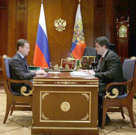               27 мая 2010 года, Москва, Горки. Та самая встреча Медведева и Винниченко, которая подлила масла в огонь слухов              