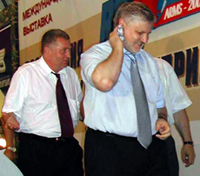               Жириновский торопится на Урал вслед за Мироновым. Для обоих политиков грядущие выборы - шанс добиться поддержки Кремля              