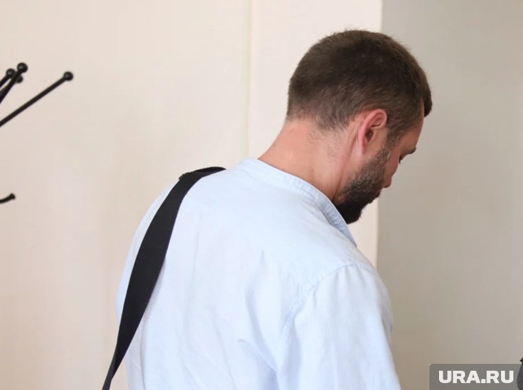 Осужденный курганский бизнесмен Филимонов выходит из исправительного центра на свободу