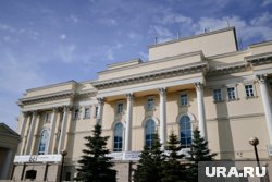 Новые спектакли будут презентовать почти каждый месяц 