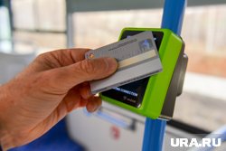 Движение транспорта перекрыли до устранения последствий прорыва