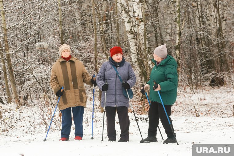 В 2026 году на пенсию по старости выйдут 59-летние женщины и 64-летние мужчины