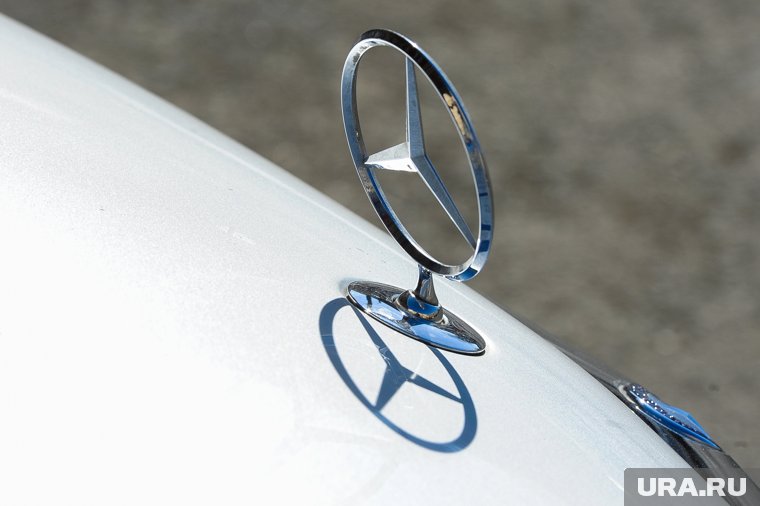 Mercedes Benz конфискован в счет государства