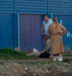 Девочка выпала с шестого этажа