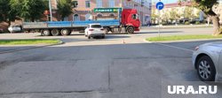 Авария произошла в центре Кургана при выезде с дворовой территории на оживленную улицу 