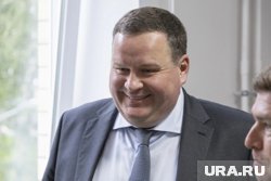 Антон Котяков посетил социальные объекты