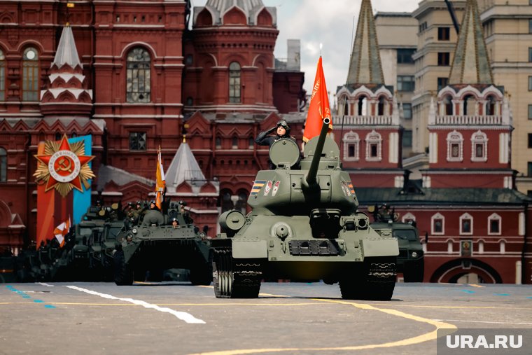 Особое внимание зарубежная пресса уделила демонстрации военной мощи РФ и присутствию китайского лидера Си Цзиньпина