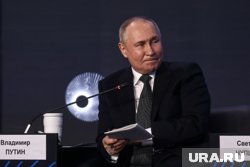 Путин проводит встречу с журналистами на ПМЭФ