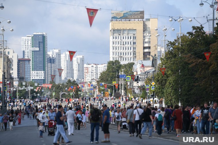 Праздничная программа расписана до самого вечера 