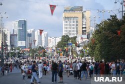 Праздничная программа расписана до самого вечера 